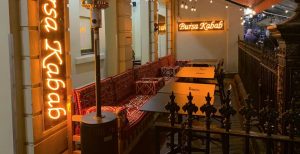 PRIME LYGON STREET HOSPITALITY OPPORTUNITY – HIGH TURNOVER, FULLY RENOVATED